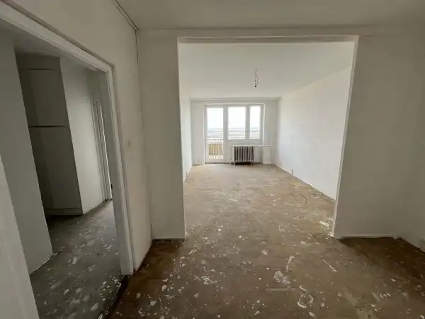 Eladó panellakás, Dunaújváros 2 szoba 59 m² 29.9 M Ft