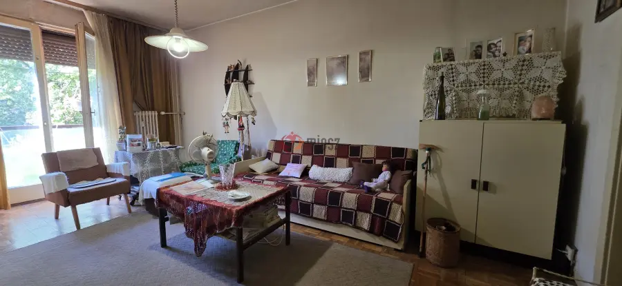 eladó panellakás, Dunaújváros