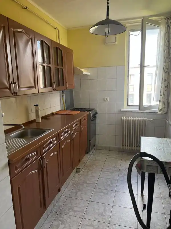 Eladó téglalakás, Dunaújváros 2 szoba 54 m² 21 M Ft