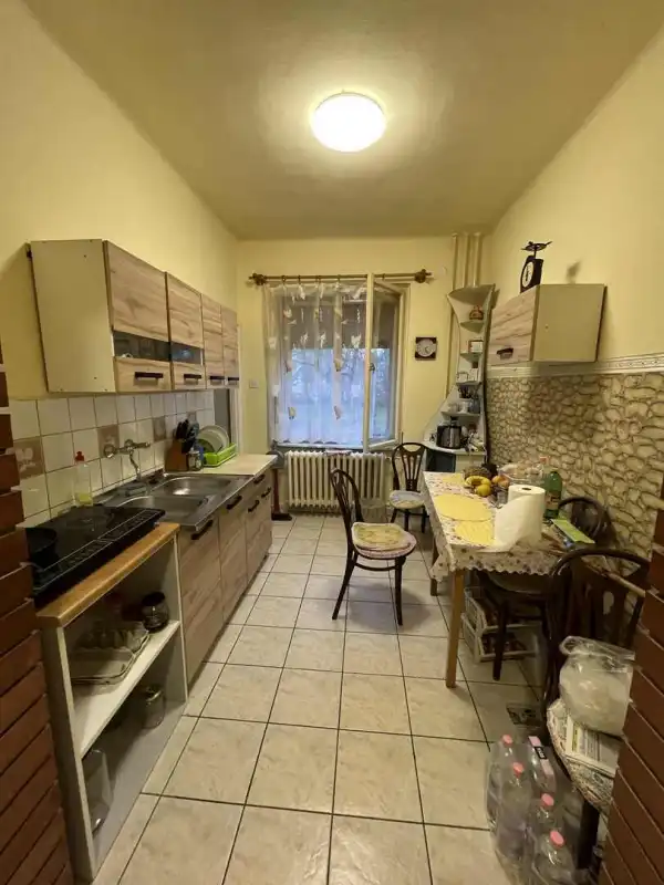 Eladó téglalakás, Dunaújváros 1 szoba 35 m² 26.7 M Ft